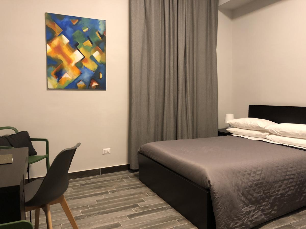 Caio Duilio B&B Мессина Экстерьер фото